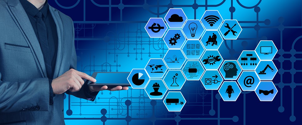 How IoT enables logistics and supply chain management?